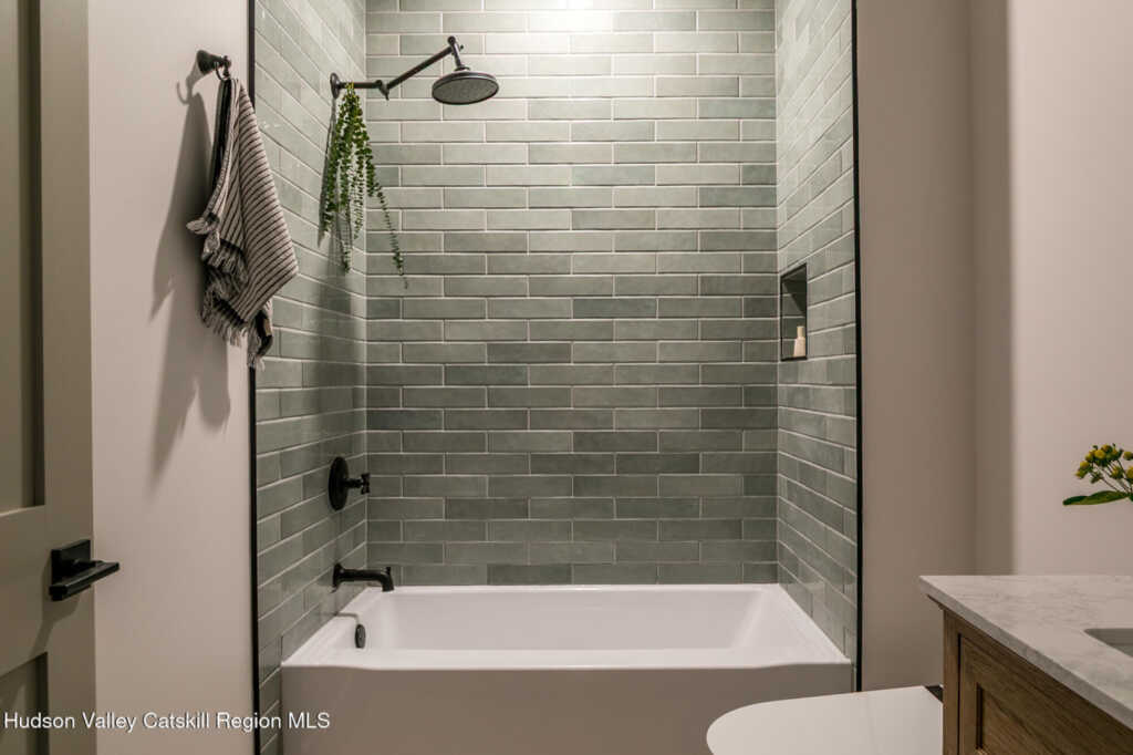 33 Betten Court, Saugerties, NY 12477 - Photo 13 of 27