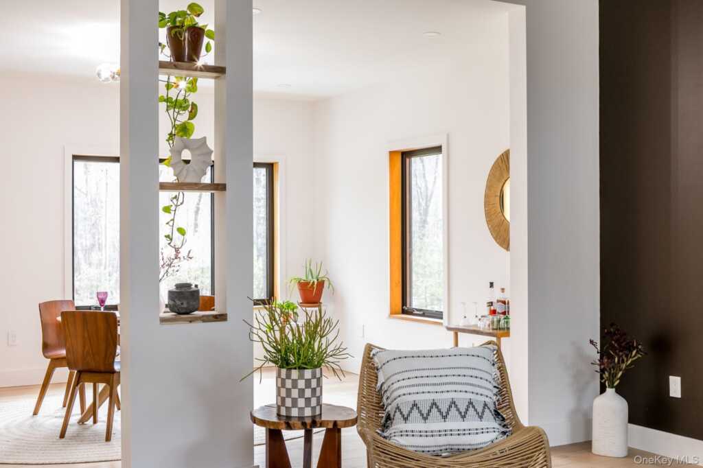 33 Betten Court, Saugerties, NY 12477 - Photo 6 of 27