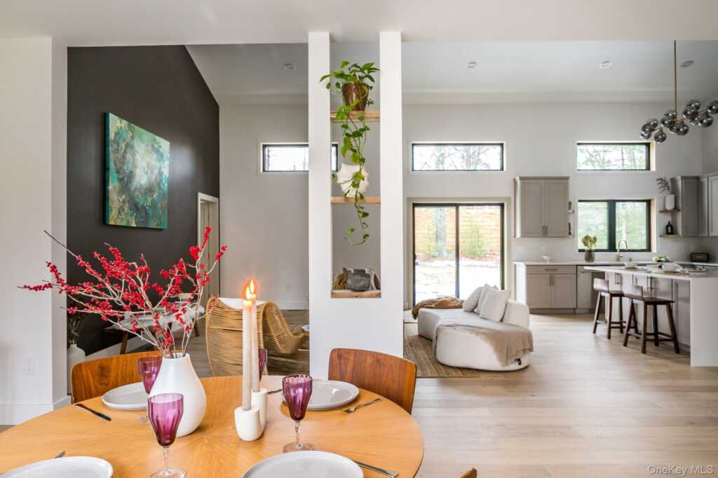 33 Betten Court, Saugerties, NY 12477 - Photo 7 of 27