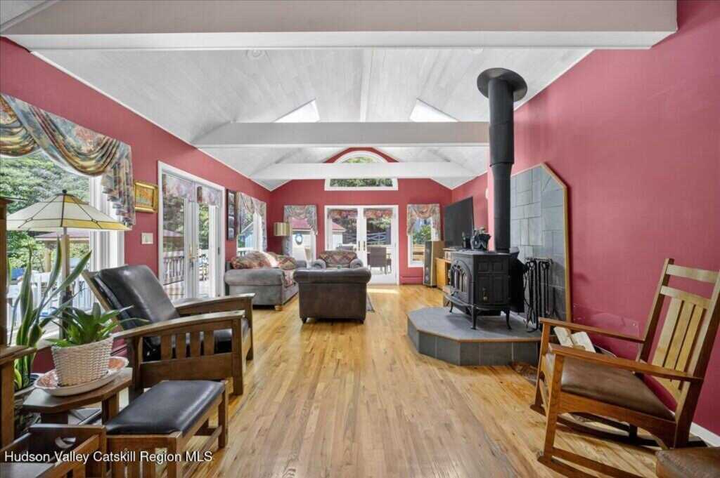 68 Tall Oaks Drive, Kingston, NY 12401 - Photo 17 of 38