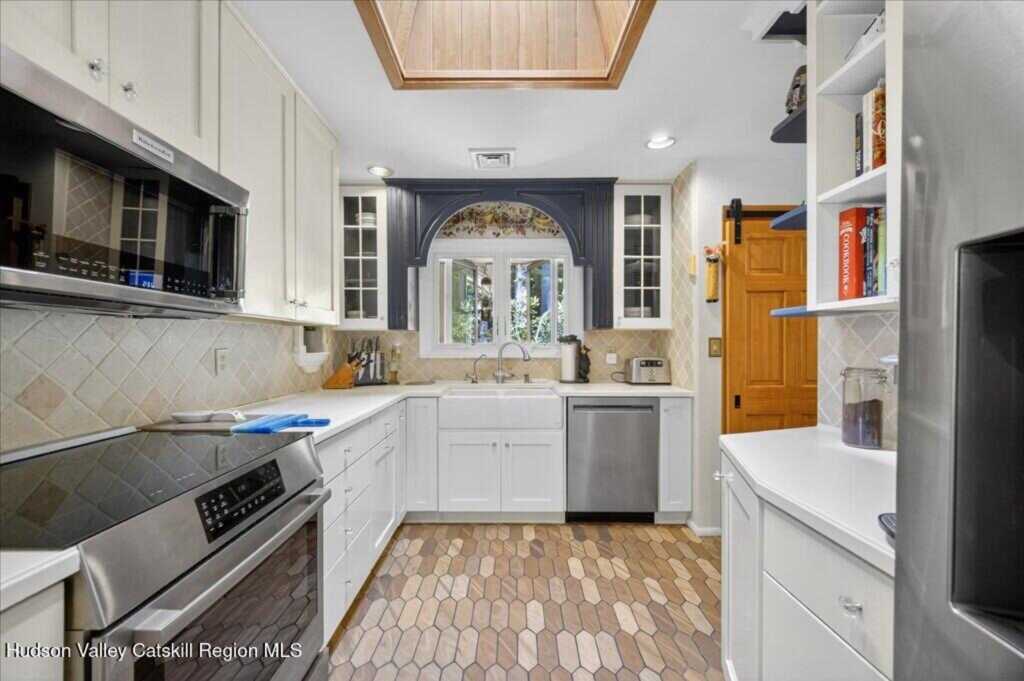 68 Tall Oaks Drive, Kingston, NY 12401 - Photo 24 of 38