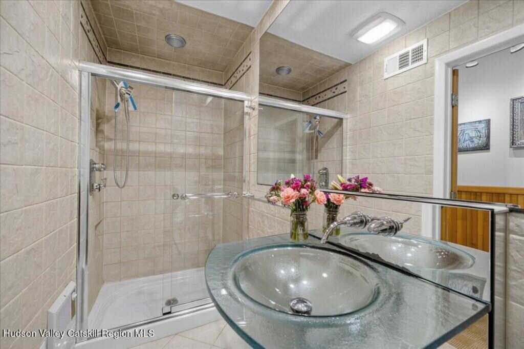 68 Tall Oaks Drive, Kingston, NY 12401 - Photo 25 of 38