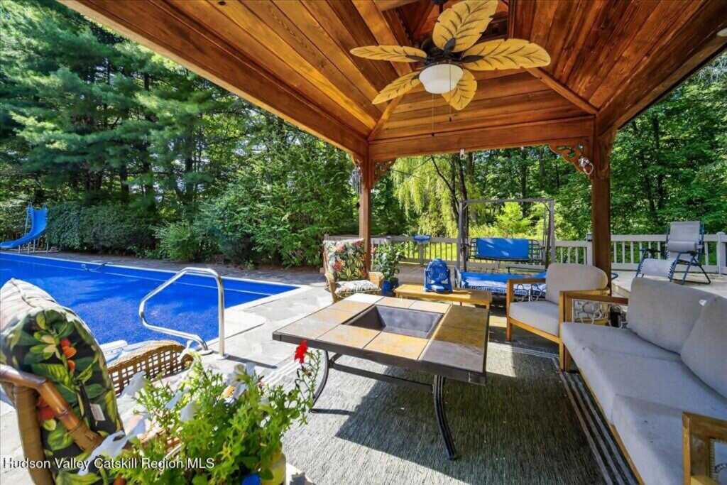 68 Tall Oaks Drive, Kingston, NY 12401 - Photo 6 of 38