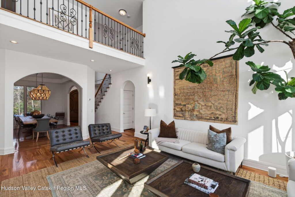 11 Snyder Lane, Saugerties, NY 12477 - Photo 6 of 50