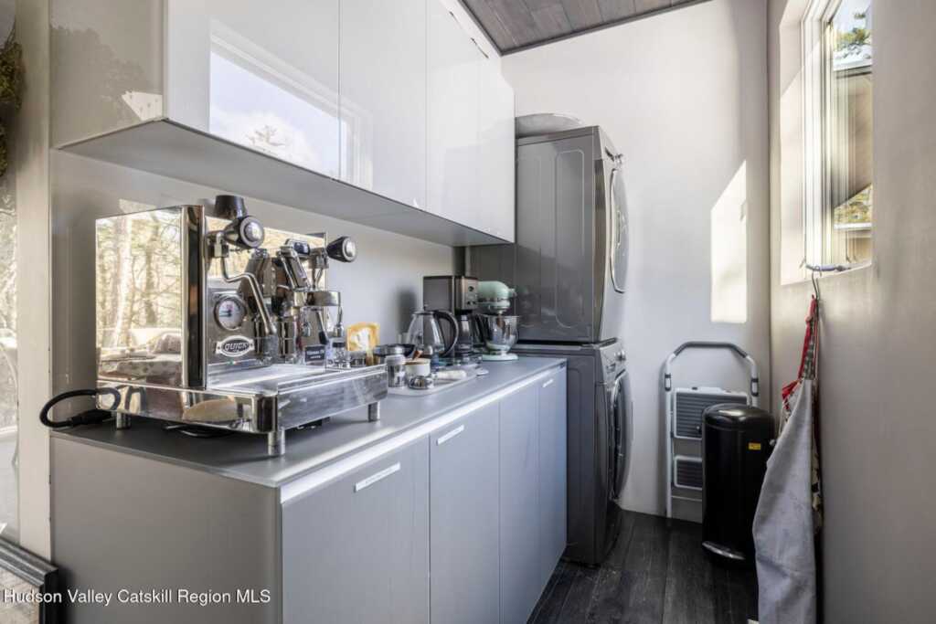 70 Raybrook Drive, Woodstock, NY 12498 - Photo 16 of 50