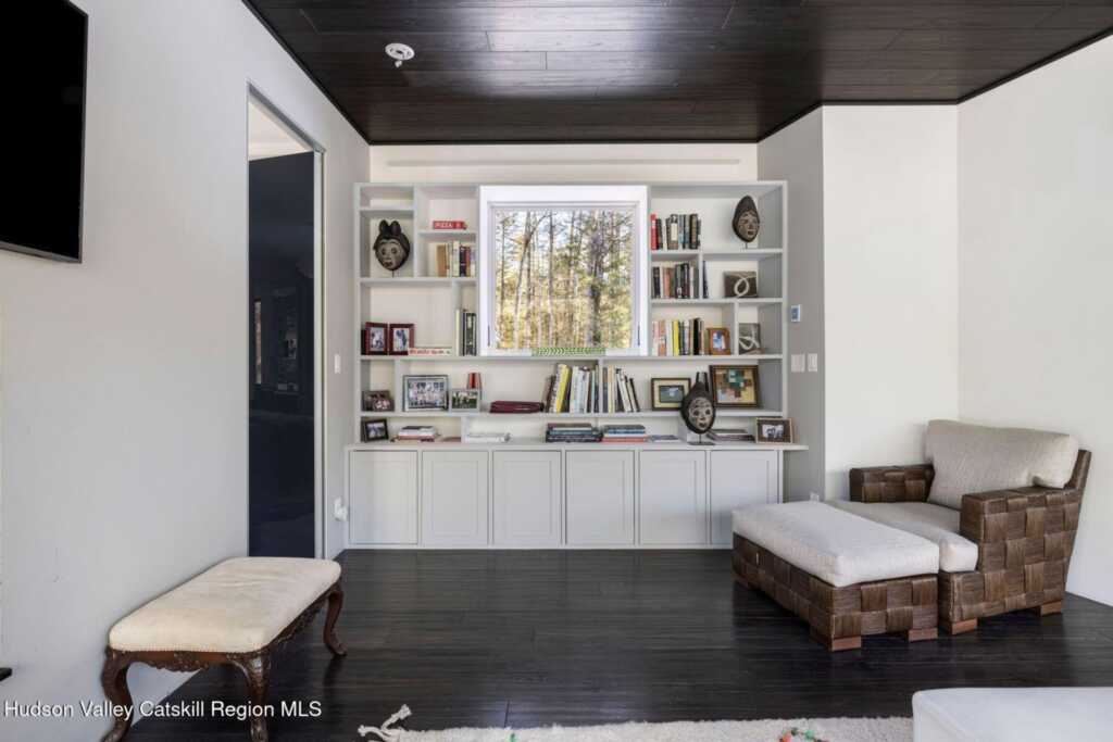 70 Raybrook Drive, Woodstock, NY 12498 - Photo 7 of 50