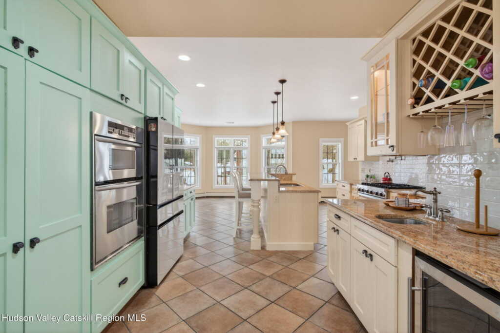 30 Alison Court, Kingston, NY 12401 - Photo 12 of 50