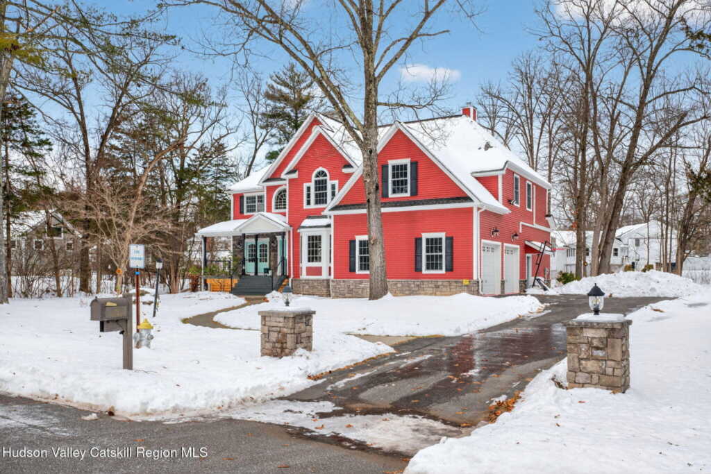 30 Alison Court, Kingston, NY 12401 - Photo 2 of 50