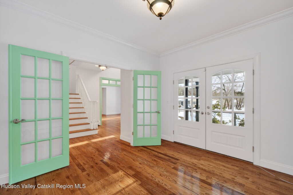 30 Alison Court, Kingston, NY 12401 - Photo 25 of 50