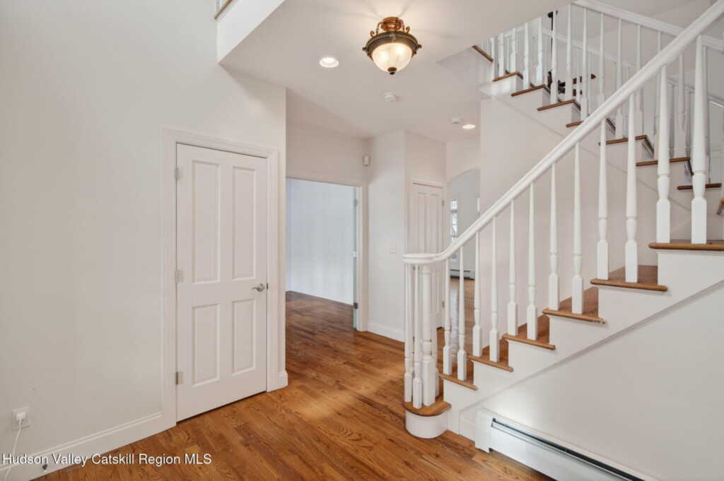 30 Alison Court, Kingston, NY 12401 - Photo 28 of 50