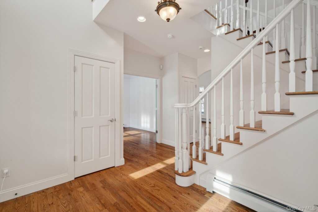 30 Alison Court, Kingston, NY 12401 - Photo 25 of 50