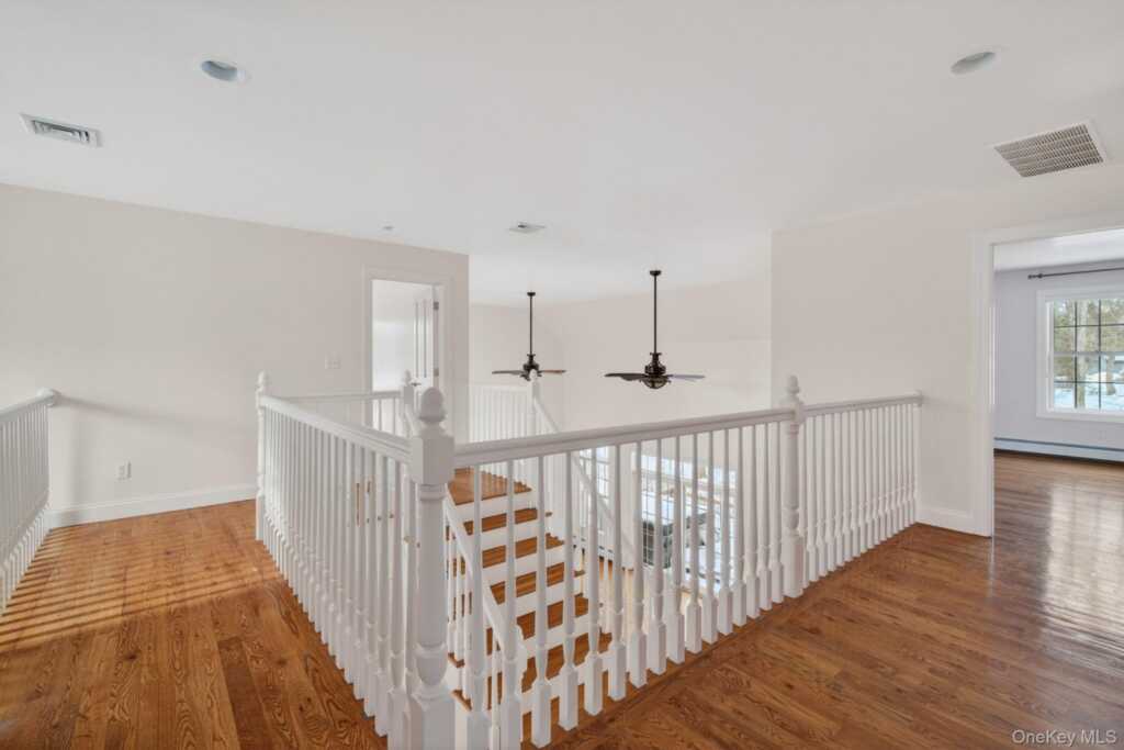 30 Alison Court, Kingston, NY 12401 - Photo 27 of 50