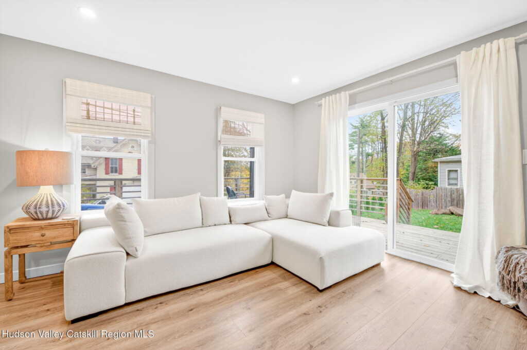 39 Broadway, Kingston, NY 12401 - Photo 12 of 21