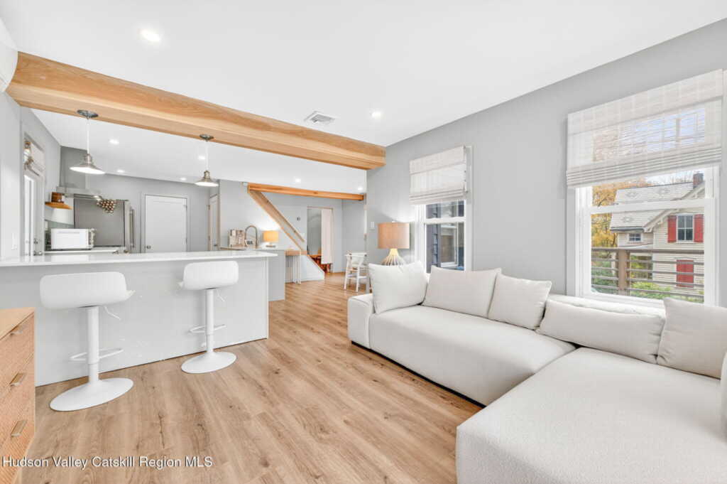 39 Broadway, Kingston, NY 12401 - Photo 13 of 21