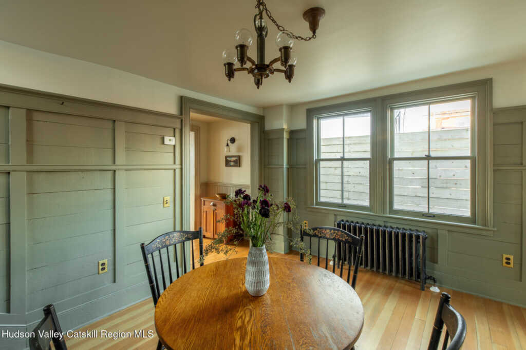 110 Clinton Avenue, Kingston, NY 12401 - Photo 15 of 50