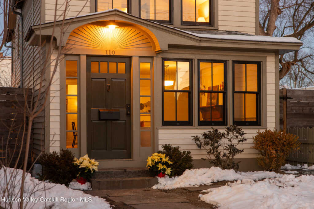 110 Clinton Avenue, Kingston, NY 12401 - Photo 2 of 50