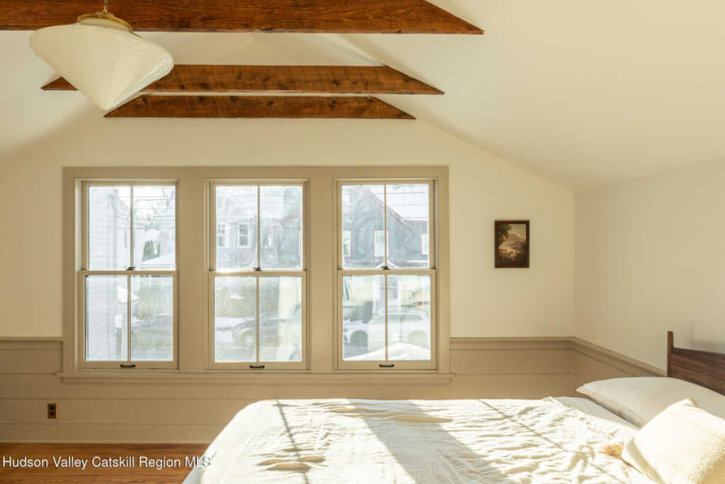 110 Clinton Avenue, Kingston, NY 12401 - Photo 27 of 50