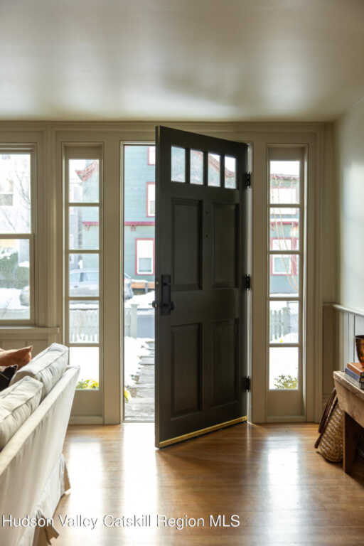 110 Clinton Avenue, Kingston, NY 12401 - Photo 3 of 50