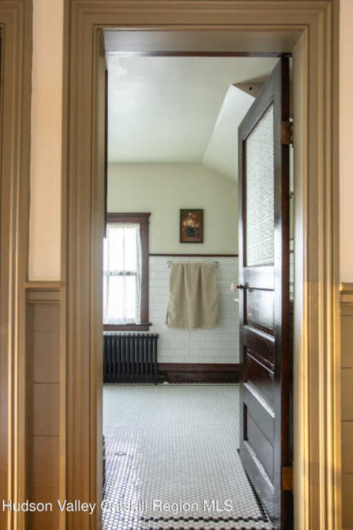 110 Clinton Avenue, Kingston, NY 12401 - Photo 30 of 50