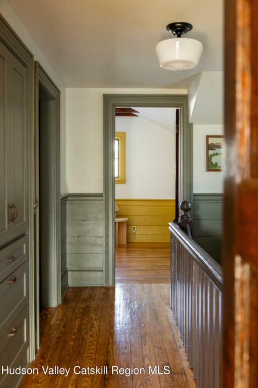 110 Clinton Avenue, Kingston, NY 12401 - Photo 33 of 50