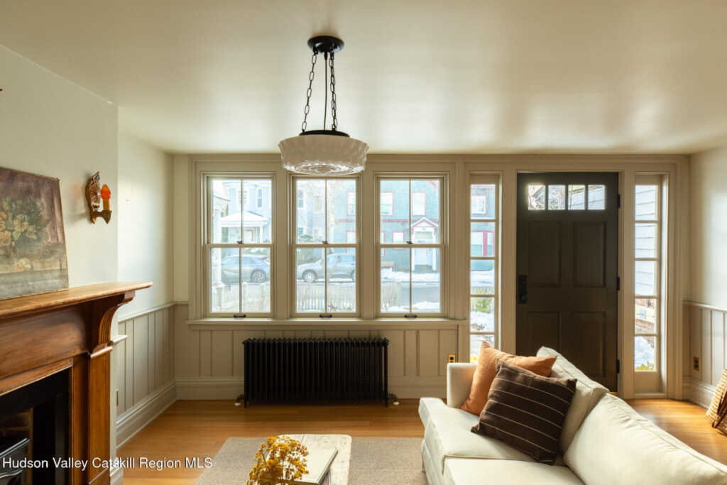 110 Clinton Avenue, Kingston, NY 12401 - Photo 6 of 50