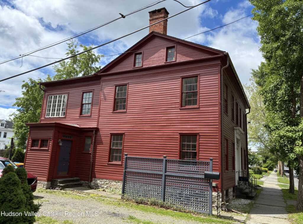 8 Pearl Street, Kingston, NY 12401 - Photo 2 of 27