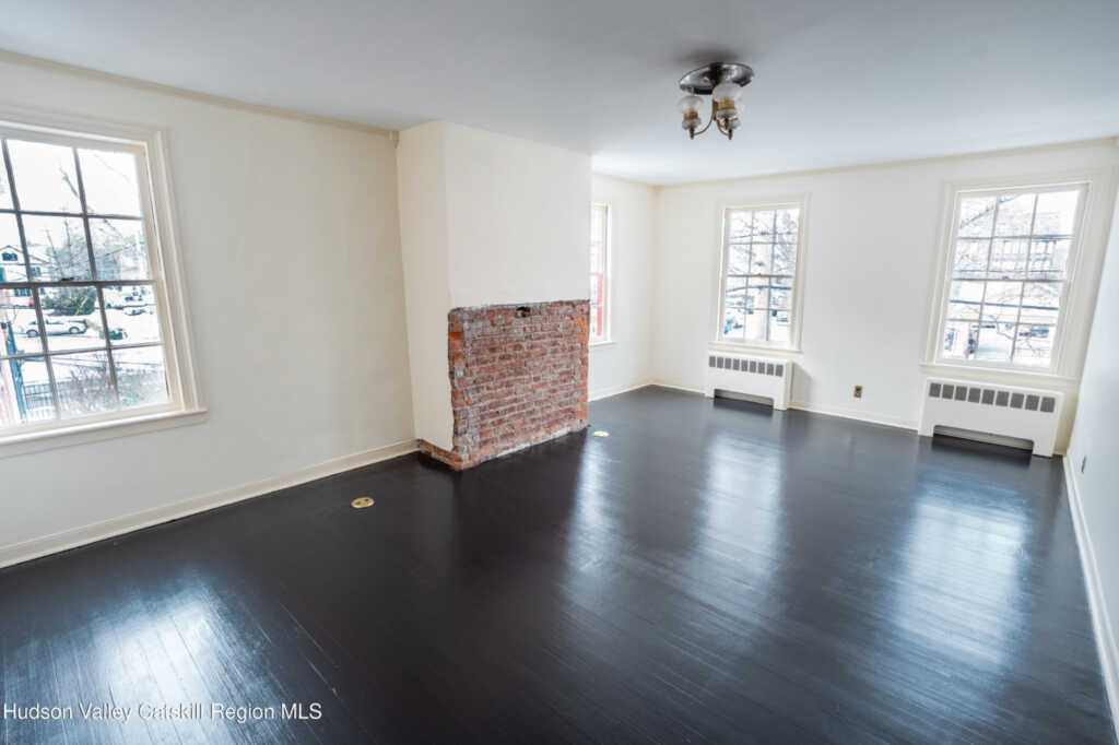 8 Pearl Street, Kingston, NY 12401 - Photo 6 of 27