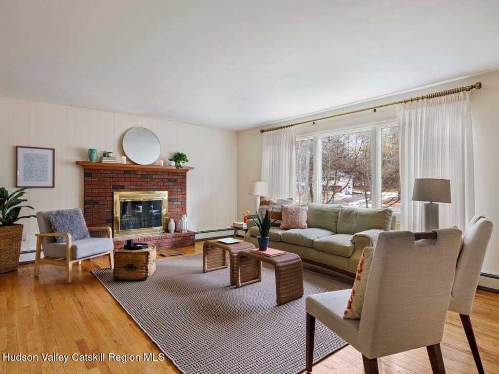 46 Whitney Drive, Woodstock, NY 12498 - Photo 3 of 42