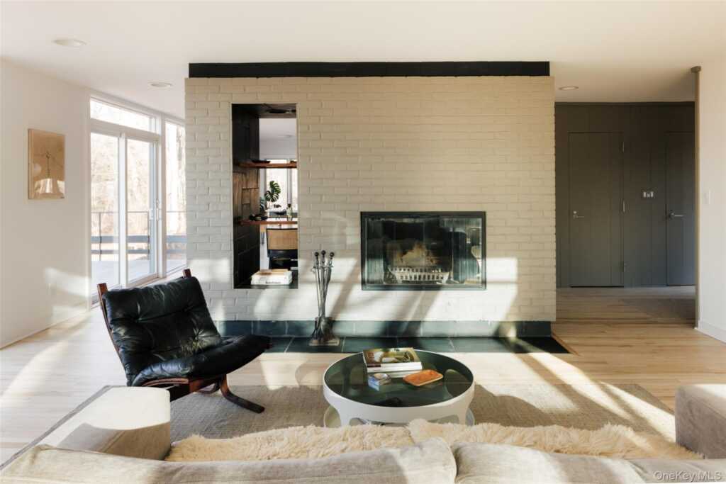 110 Old Albany Post Road, Rhinebeck, NY 12572 - Photo 11 of 46