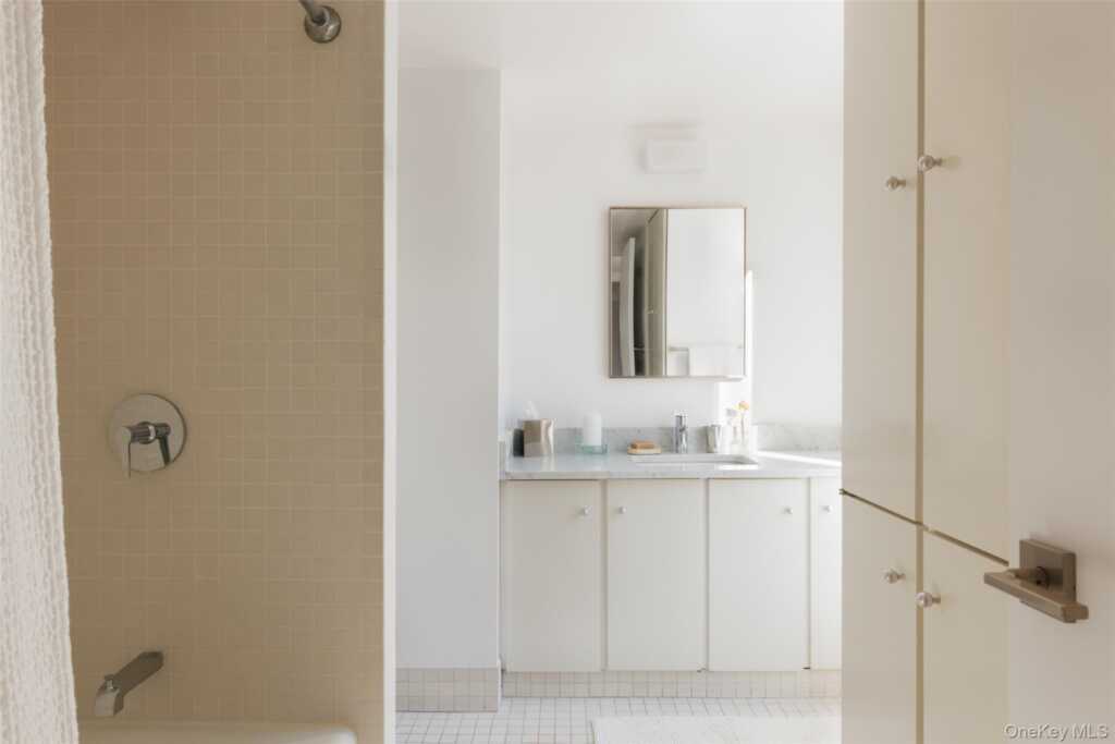 110 Old Albany Post Road, Rhinebeck, NY 12572 - Photo 24 of 46