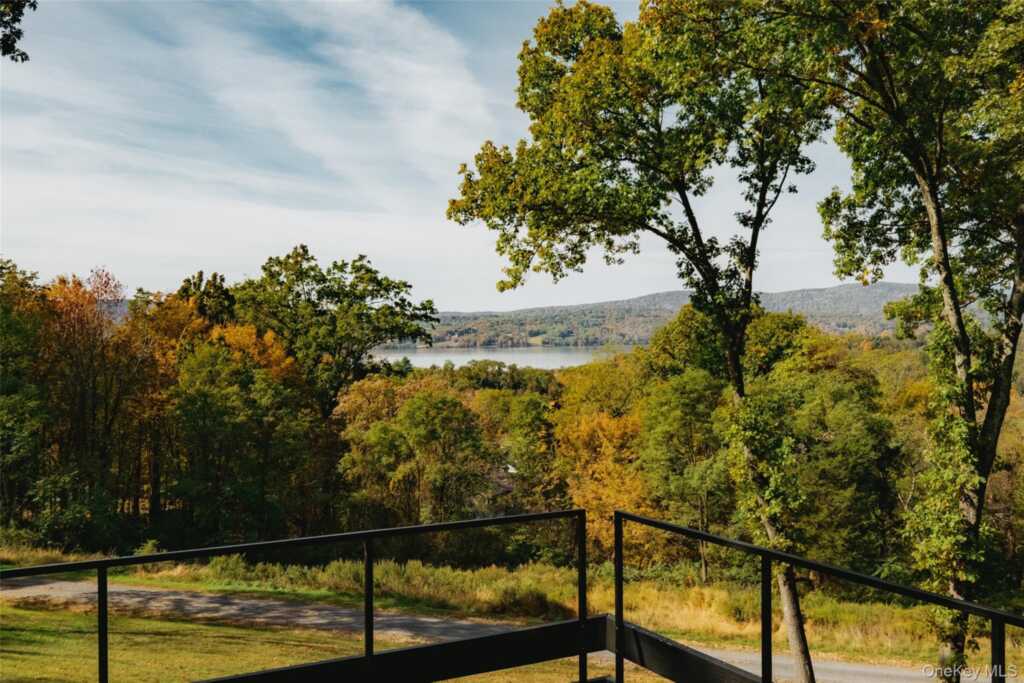 110 Old Albany Post Road, Rhinebeck, NY 12572 - Photo 29 of 46