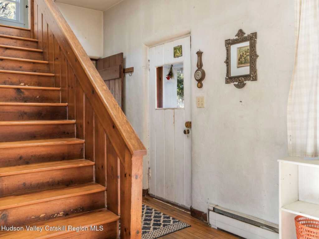 2059 Glasco Turnpike, Woodstock, NY 12498 - Photo 18 of 47