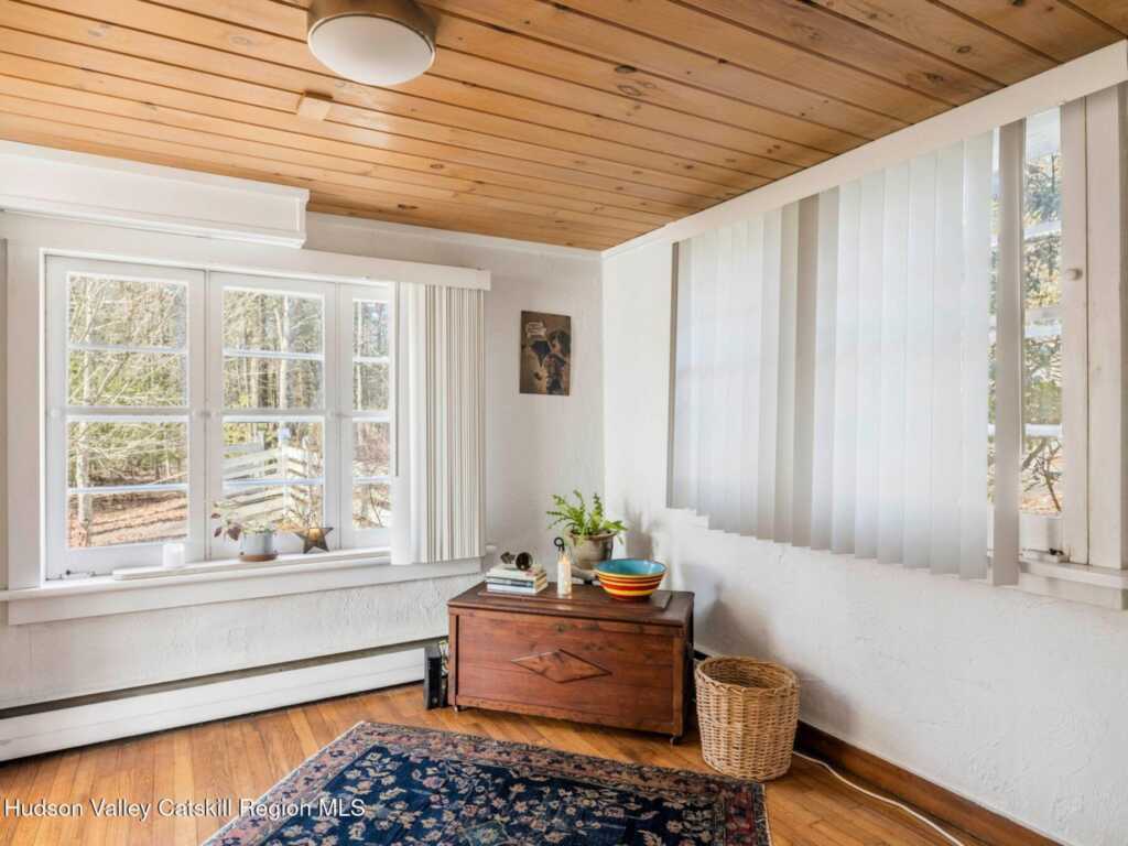 2059 Glasco Turnpike, Woodstock, NY 12498 - Photo 19 of 47