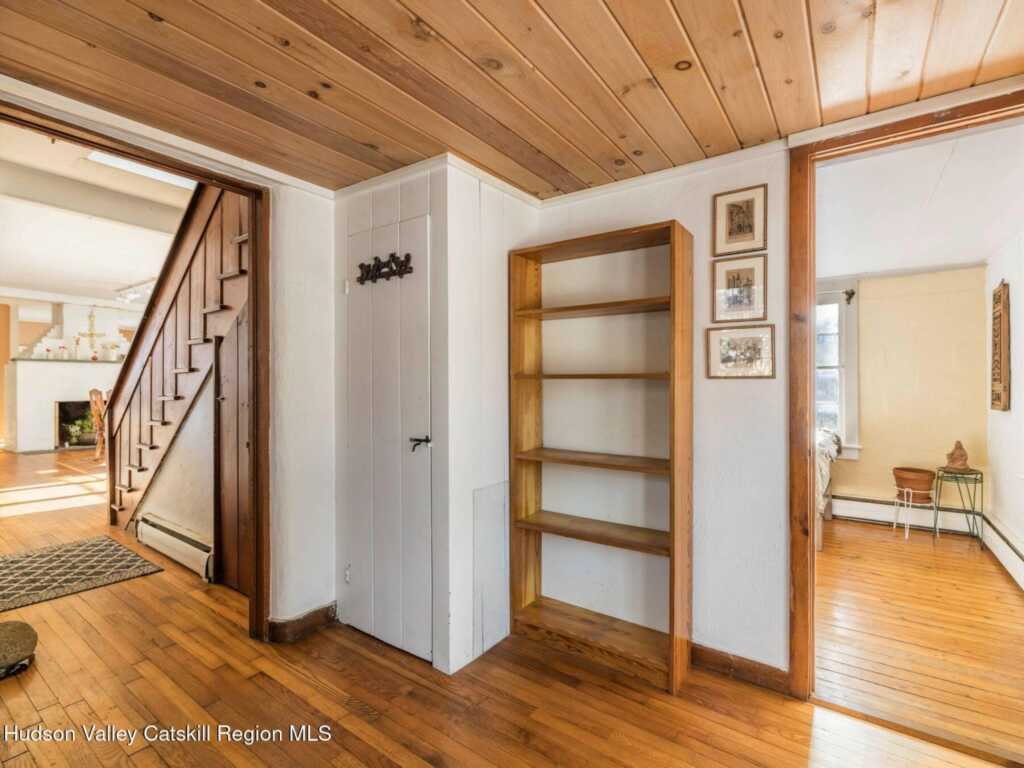 2059 Glasco Turnpike, Woodstock, NY 12498 - Photo 20 of 47