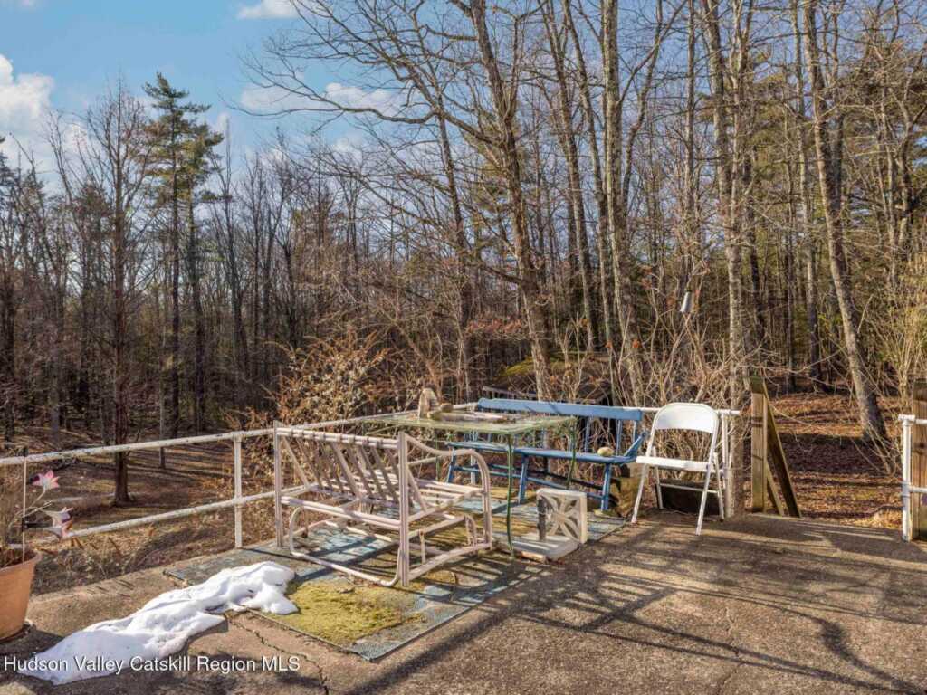 2059 Glasco Turnpike, Woodstock, NY 12498 - Photo 37 of 47