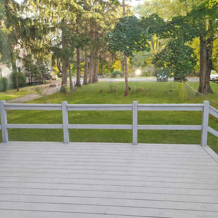 102 Fairview Avenue, Kingston, NY 12401 - Photo 11 of 17