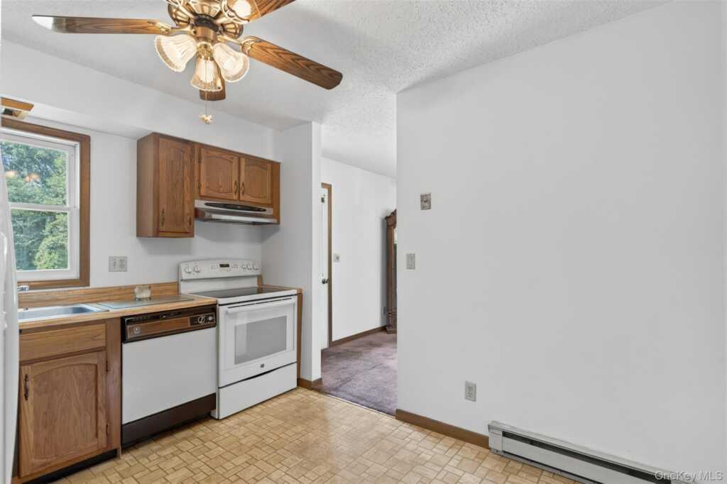 323 Ohioville Road, New Paltz, NY 12561 - Photo 10 of 31