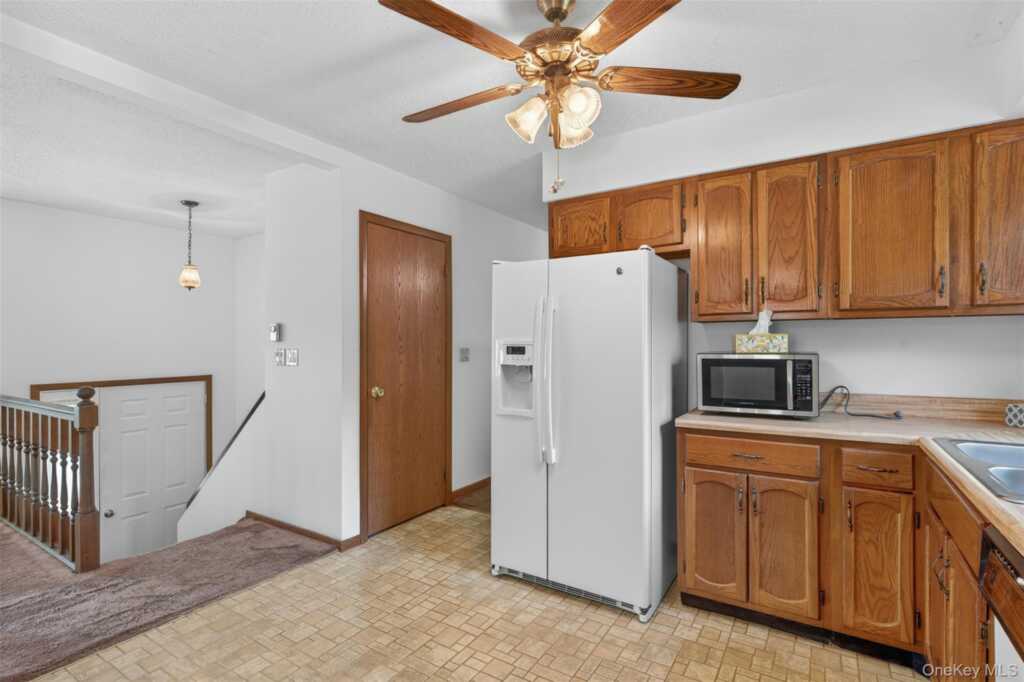 323 Ohioville Road, New Paltz, NY 12561 - Photo 11 of 31