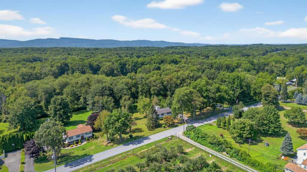 323 Ohioville Road, New Paltz, NY 12561 - Photo 29 of 31