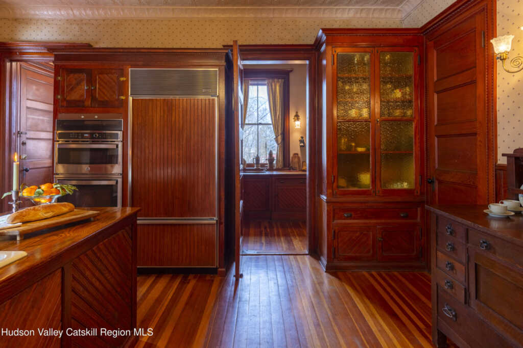 77 Chestnut Street, Kingston, NY 12401 - Photo 23 of 50