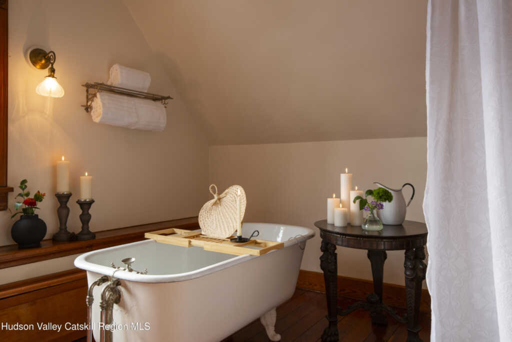 77 Chestnut Street, Kingston, NY 12401 - Photo 36 of 50