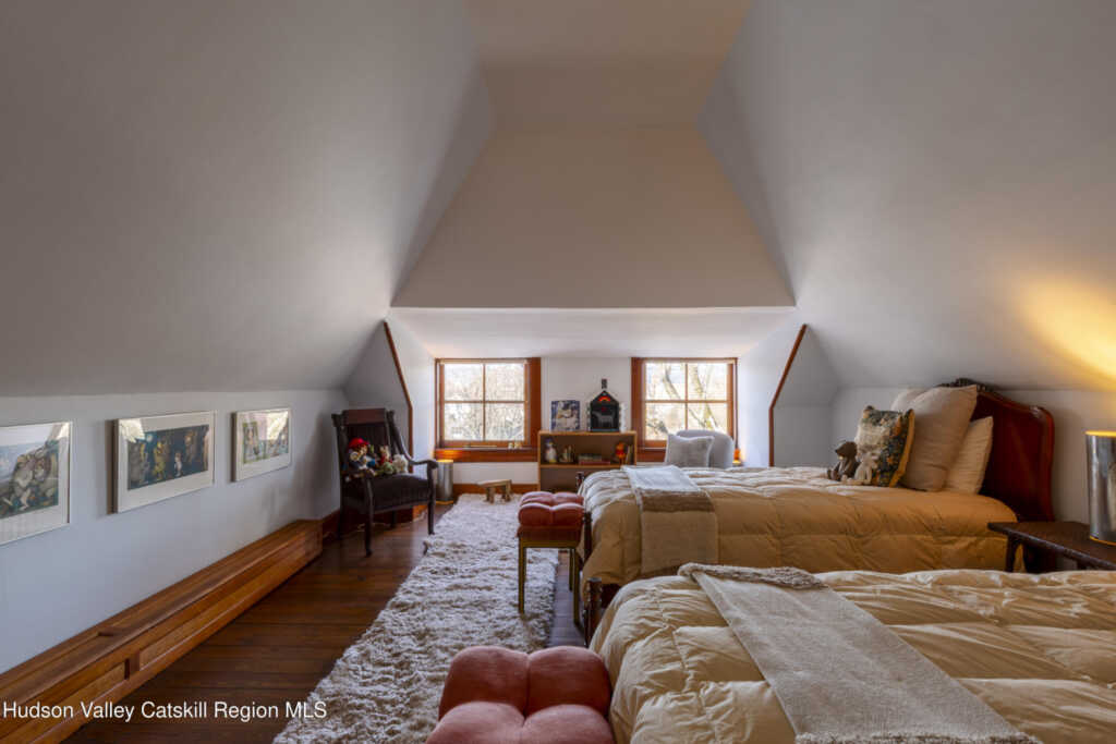 77 Chestnut Street, Kingston, NY 12401 - Photo 41 of 50