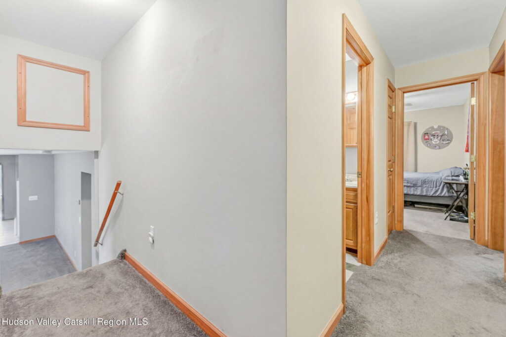 162 Hilltop Drive, Hurley, NY 12443 - Photo 15 of 28