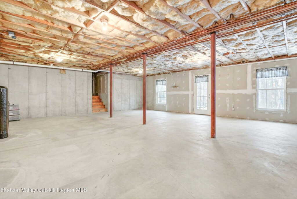 162 Hilltop Drive, Hurley, NY 12443 - Photo 24 of 28