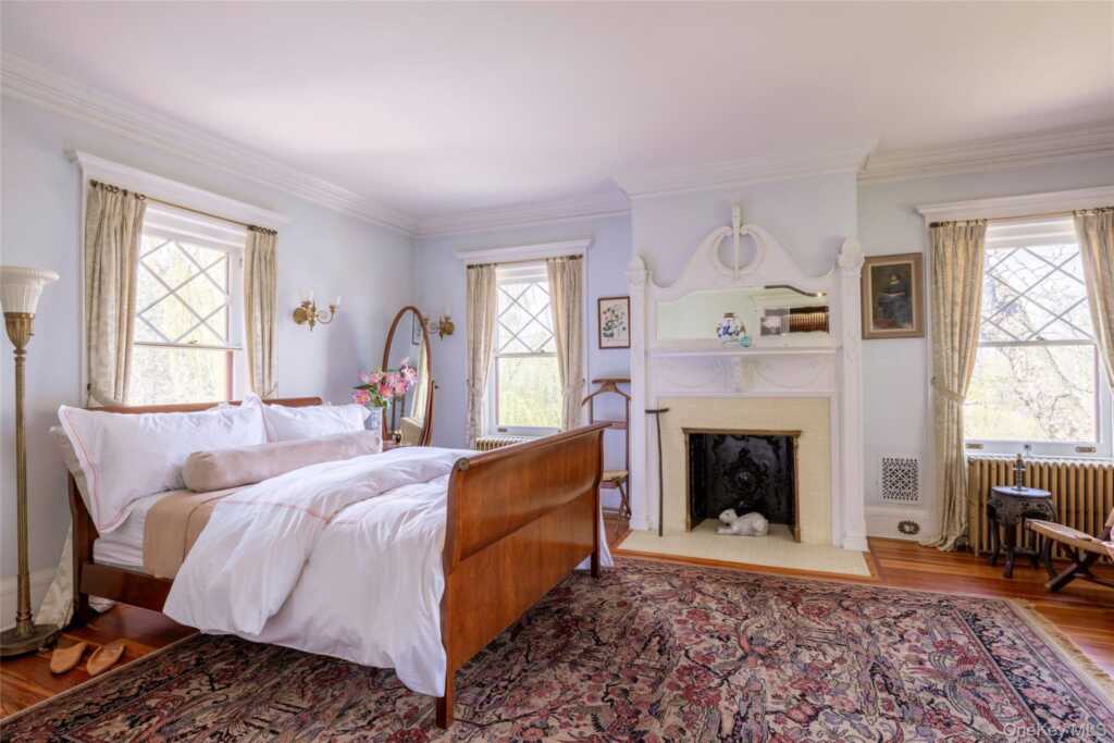 77 W Chestnut Street, Kingston, NY 12401 - Photo 23 of 50