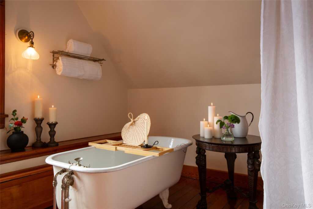 77 W Chestnut Street, Kingston, NY 12401 - Photo 42 of 50