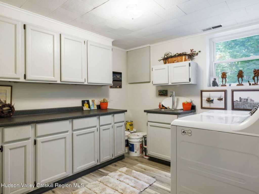 78 Van De Bogart Road, Woodstock, NY 12498 - Photo 17 of 21