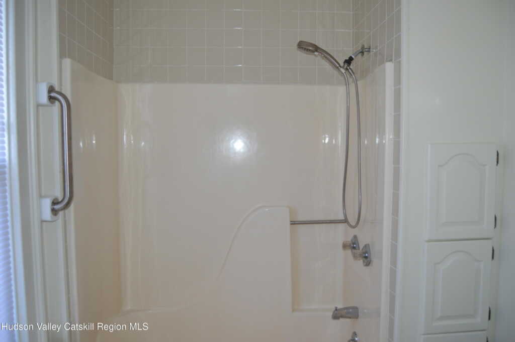 86 Ulster Avenue, Unit #B, Saugerties, NY 12477 - Photo 12 of 14