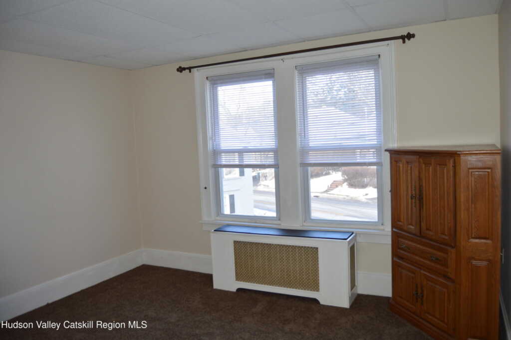 86 Ulster Avenue, Unit #B, Saugerties, NY 12477 - Photo 8 of 14