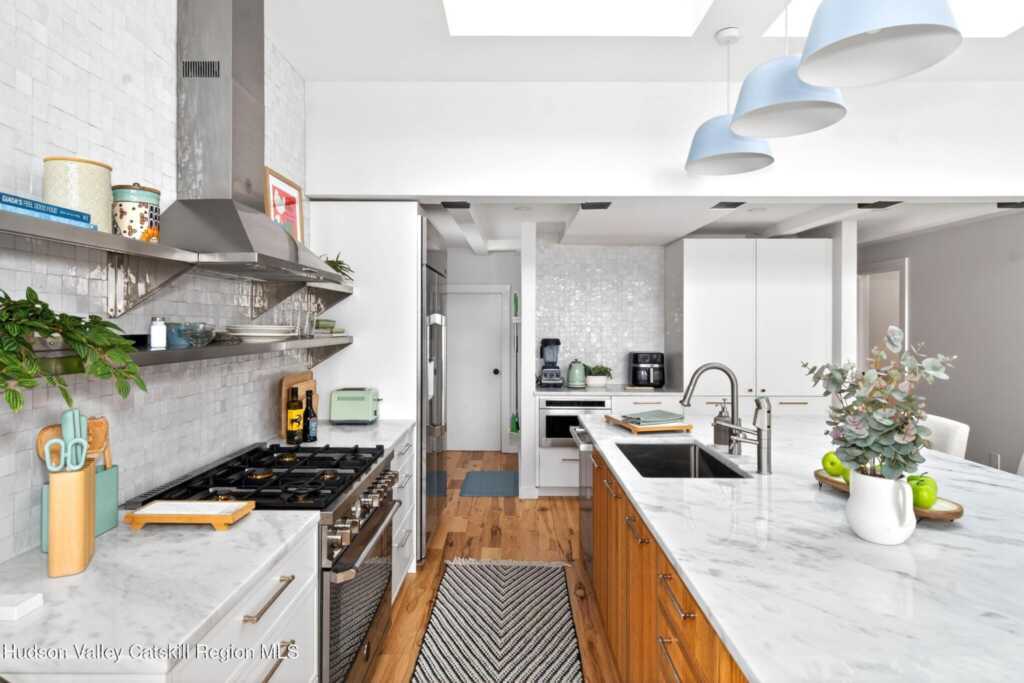 177 Tinker Street, Woodstock, NY 12498 - Photo 12 of 35